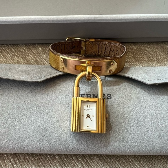 HERMES KELLY Watch Womens Gold Plated Yellow Leather Band - Picture 3 of 9